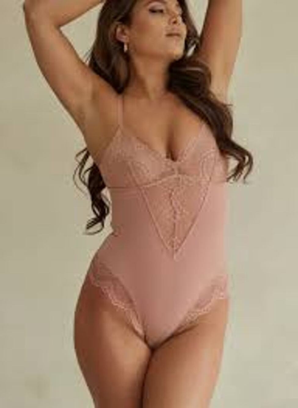NWT Pinsy Sculpting Lace Bodysuit Shapewear Blush Pink Smoothing Women Small